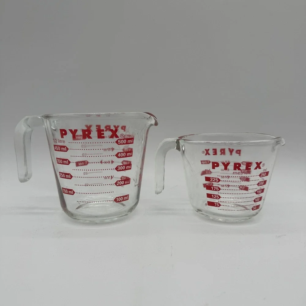 Pyrex Glass Measuring Cups Set of 2 Red Letter 1 Cup & 2 Cup 250ml 500ml